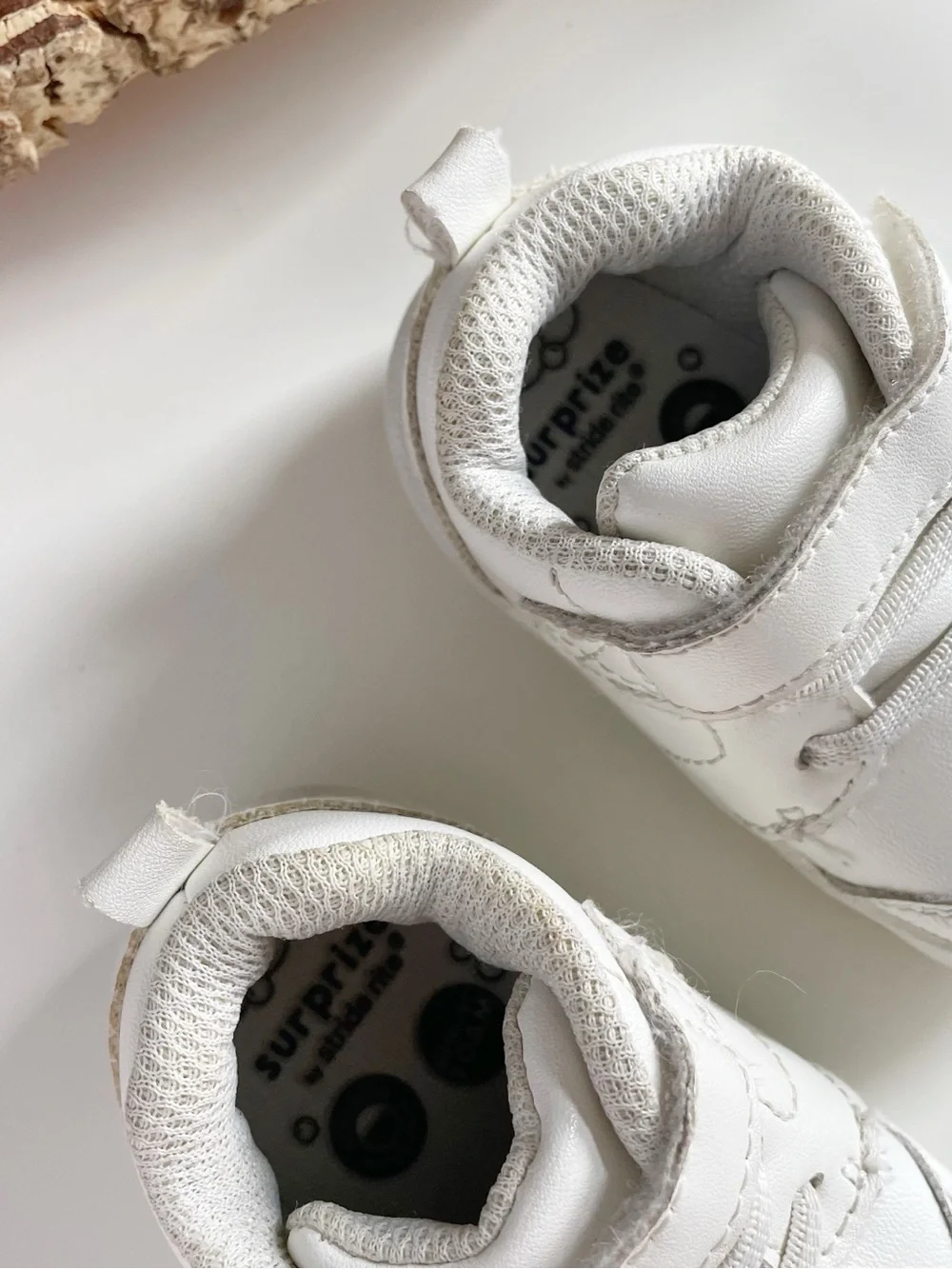 Stride Rite White Palmer First Walker Shoes | Size 3